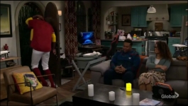 The Neighborhood - Season 07 Episode 12